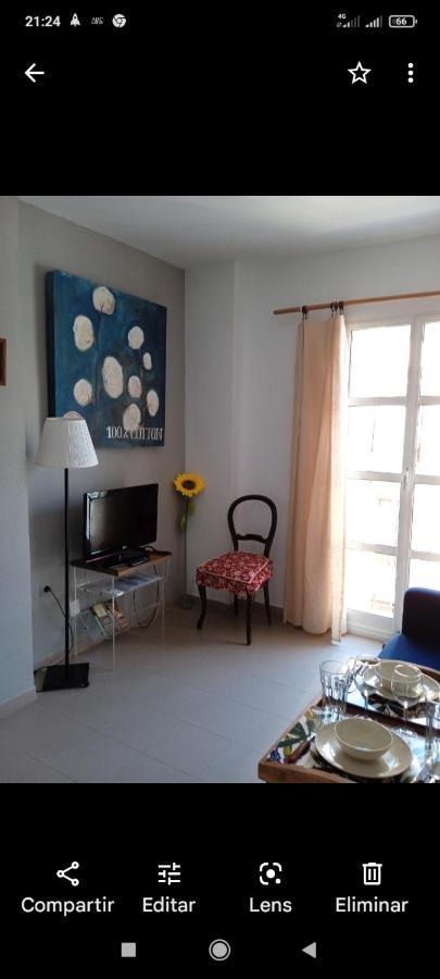 סביליה Apartamento Casco Antiguo Exterior Unico En Segunda Planta En Un Edificio De De Dos Plantas מראה חיצוני תמונה