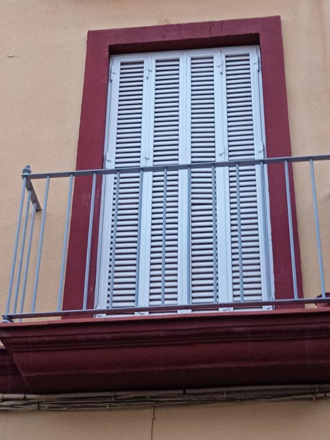 סביליה Apartamento Casco Antiguo Exterior Unico En Segunda Planta En Un Edificio De De Dos Plantas מראה חיצוני תמונה